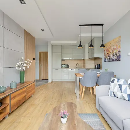 Park Mariacka By Renters *