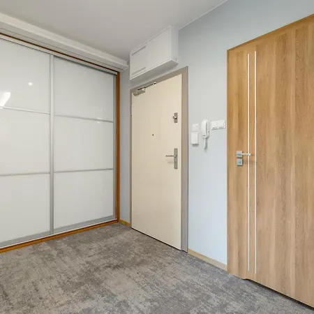 Park Mariacka By Renters *